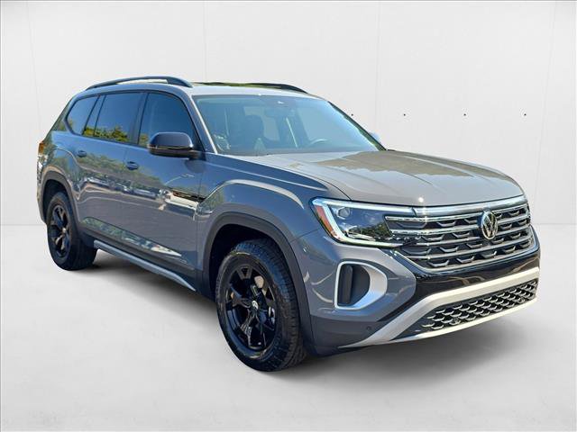 New 2026 Volkswagen Atlas Peak Edition image 8