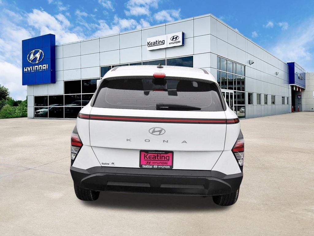 Used 2026 Hyundai Kona SE FWD image 6