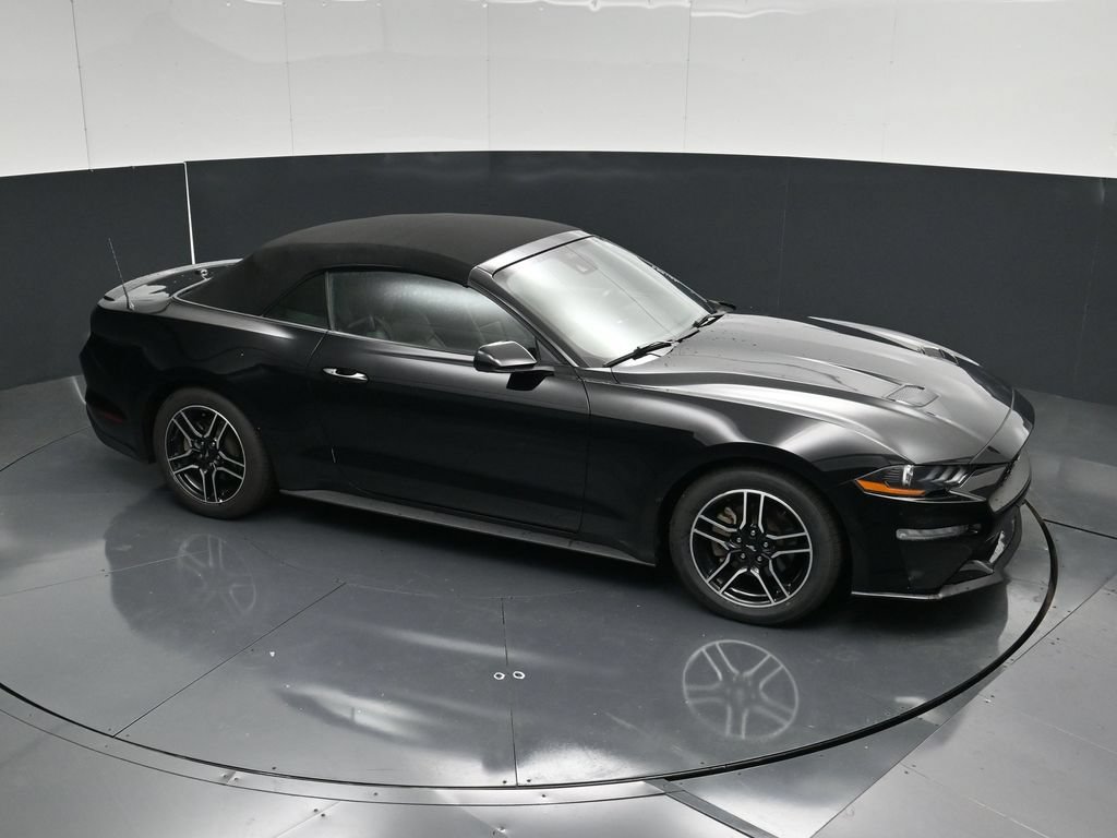 Used 2022 Ford Mustang Premium RWD image 46
