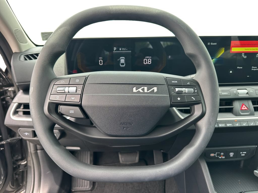 New 2026 Kia K4 FWD image 16