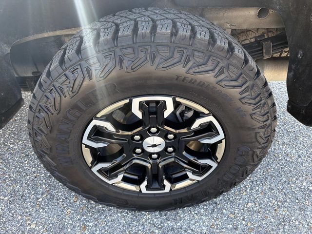Used 2023 Chevrolet Silverado 1500 ZR2 AWD/4WD image 37