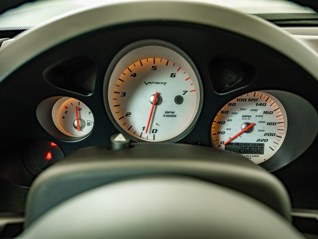Used 2006 Dodge Viper SRT-10 image 29