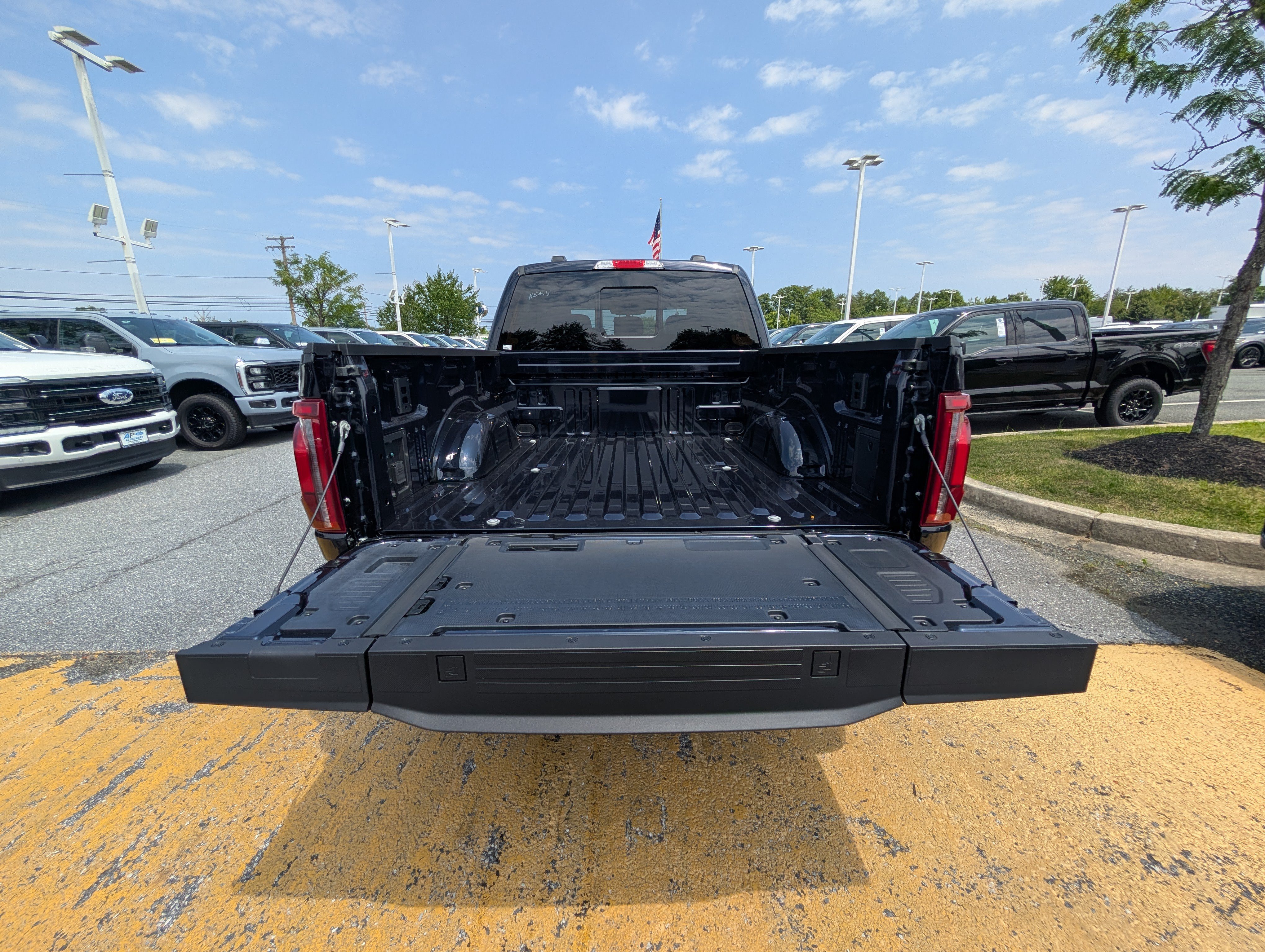 New 2026 Ford F150 King Ranch w/ Equipment Group 601A High AWD/4WD image 8