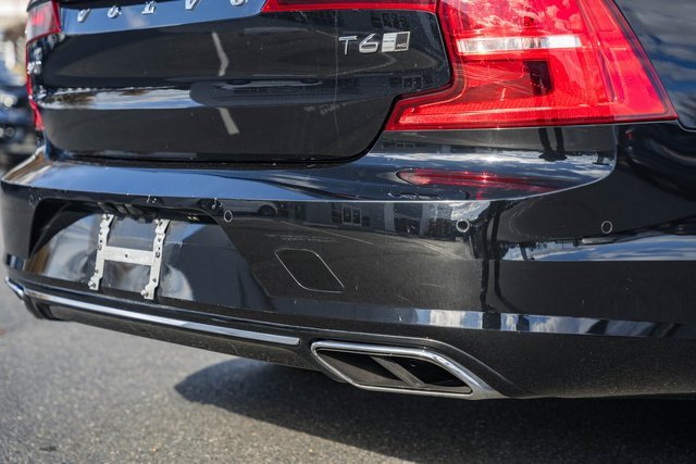 Used 2020 Volvo S90 T6 Inscription image 9