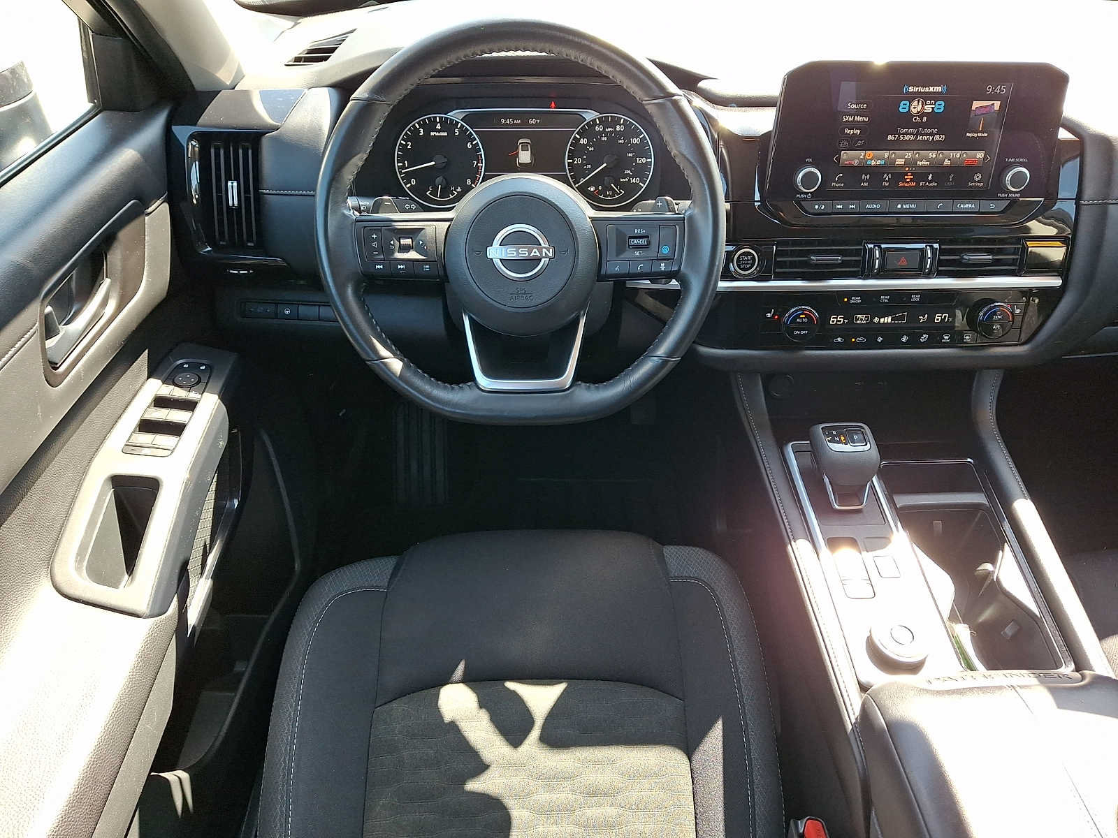 Used 2024 Nissan Pathfinder SV AWD/4WD image 13