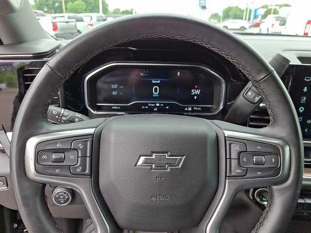 Used 2025 Chevrolet Silverado 1500 RST w/ Z71 Off-Road Package AWD/4WD image 18
