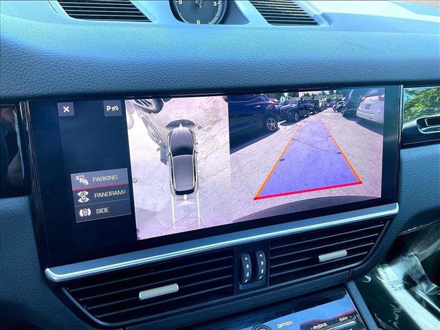 Used 2020 Porsche Cayenne AWD/4WD image 23