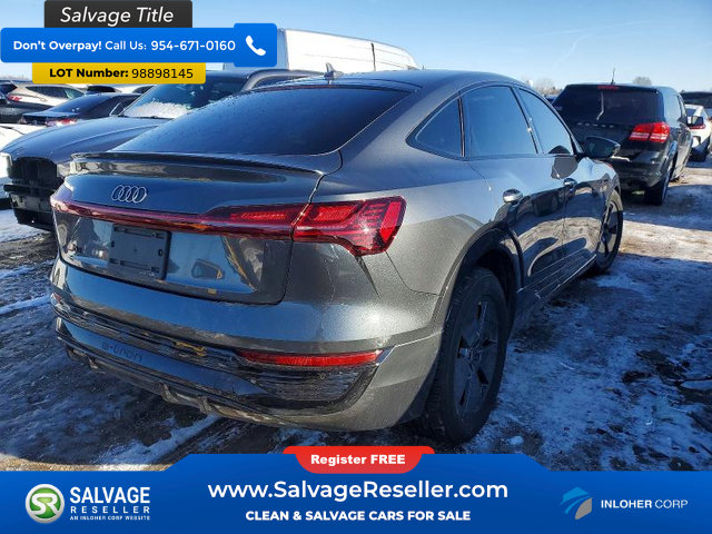 Used 2024 Audi Q8 e-tron Premium image 4