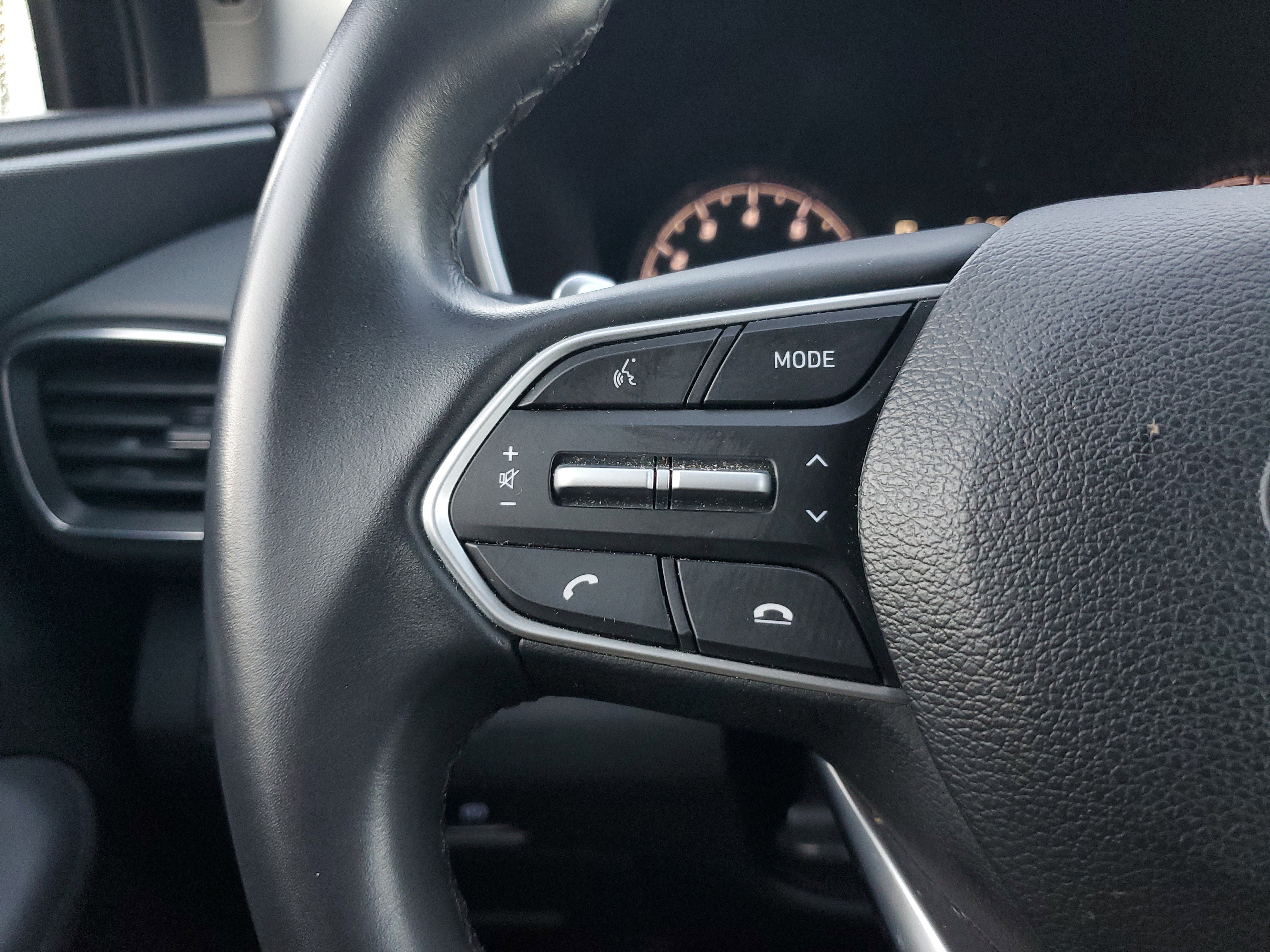 Used 2023 Hyundai Santa Fe SEL image 21