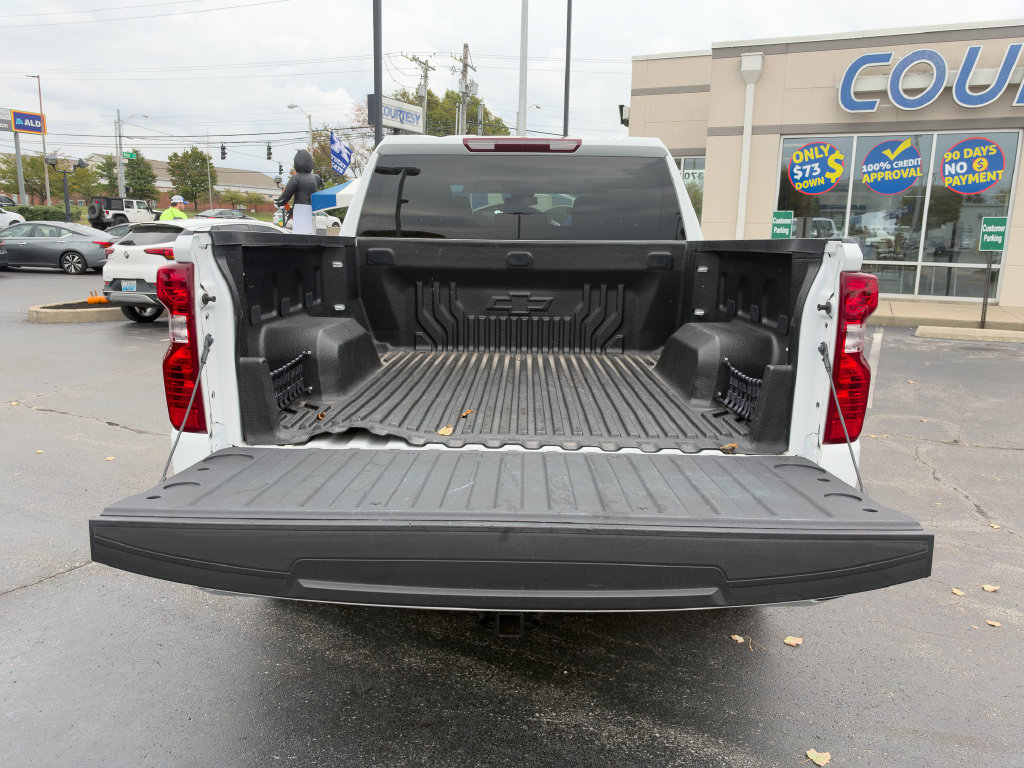 Used 2024 Chevrolet Silverado 1500 LT AWD/4WD image 14