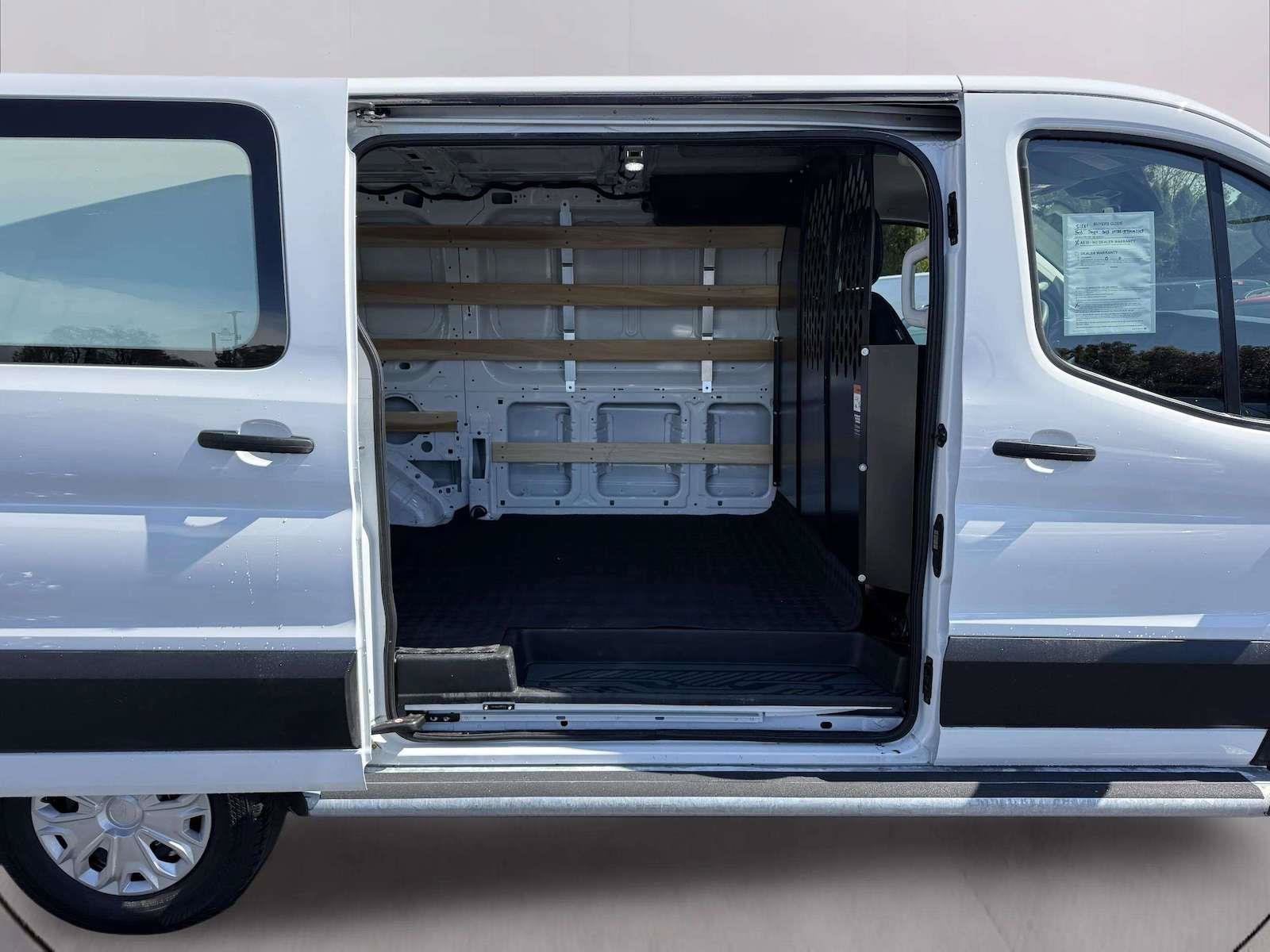 Used 2025 Ford Transit 250 Low Roof w/ Exterior Upgrade Package RWD image 9