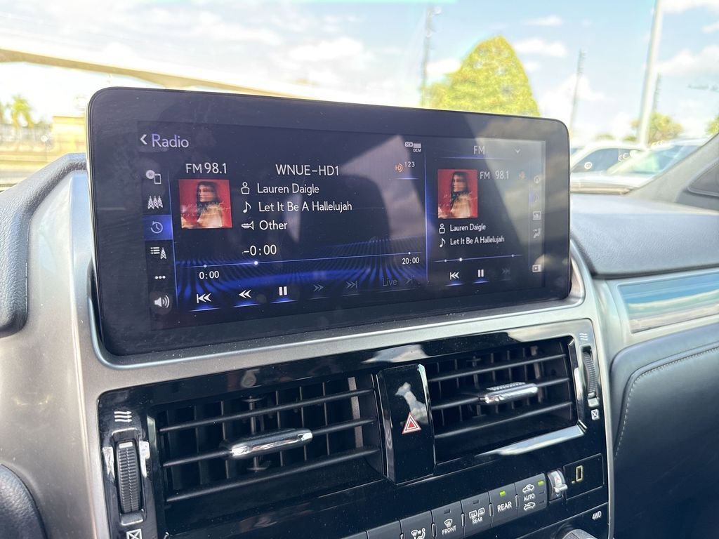 Used 2023 Lexus GX 460 Premium w/ Premium Plus Package image 22