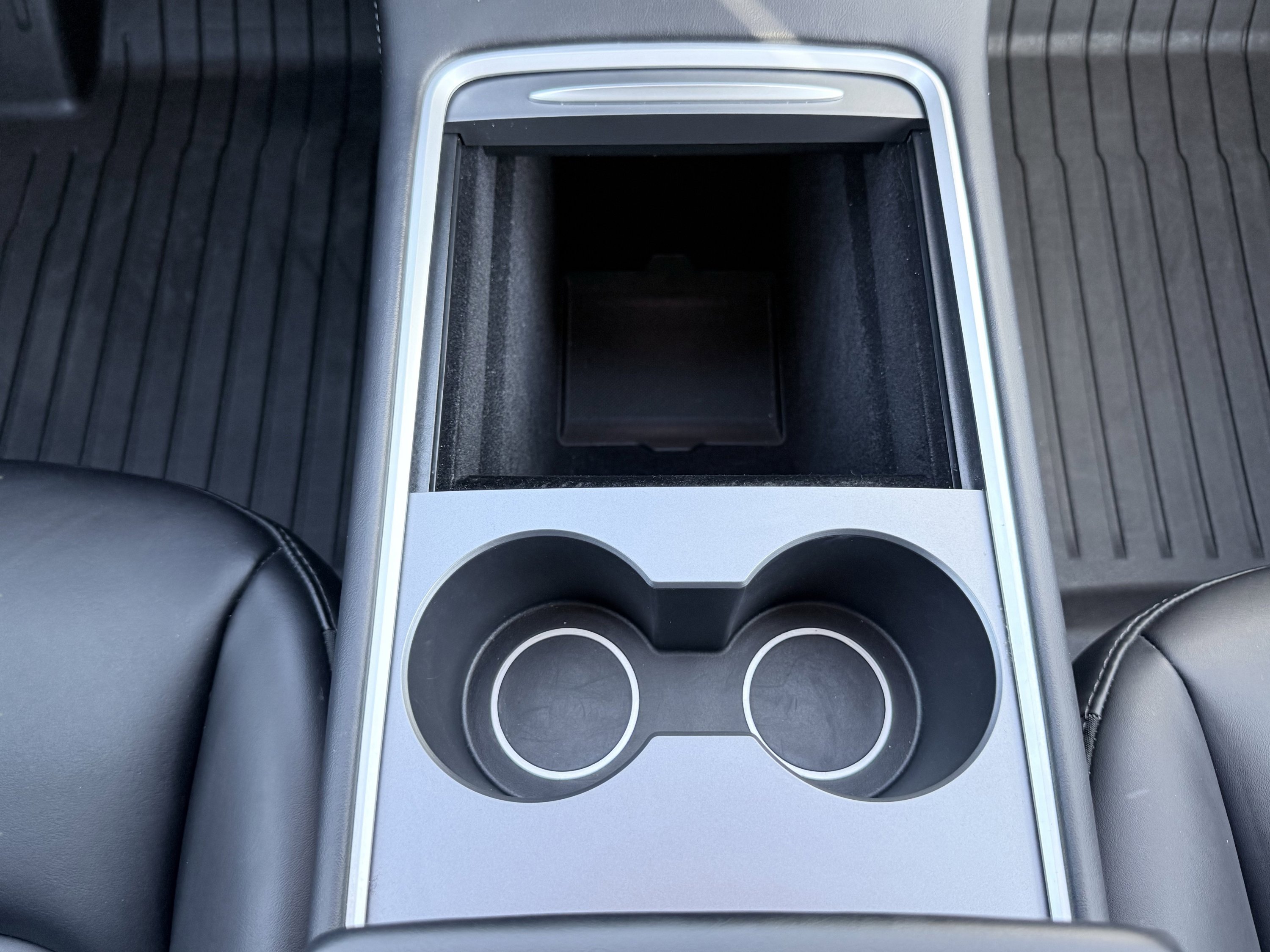 Used 2025 Tesla Model Y Long Range image 56