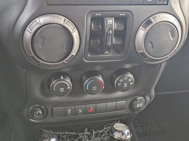 Used 2018 Jeep Wrangler Unlimited Sport S image 16