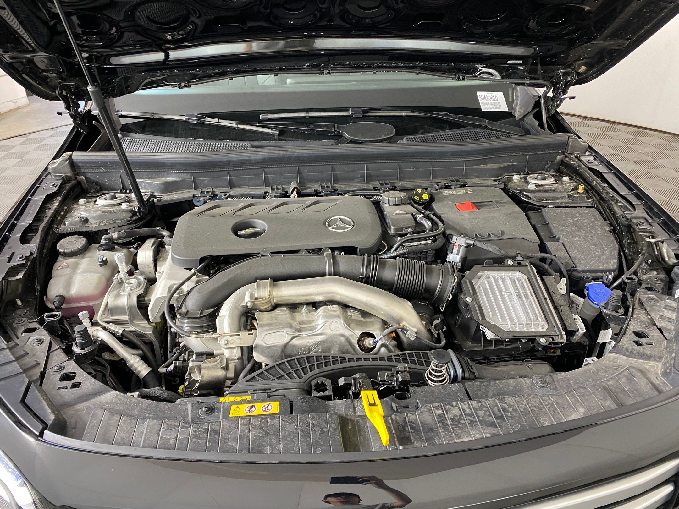 New 2025 Mercedes-Benz GLB 250 4MATIC image 29