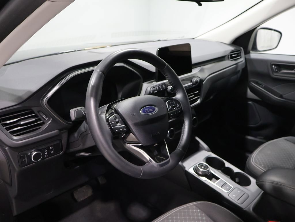 Used 2023 Ford Escape Active AWD/4WD image 13