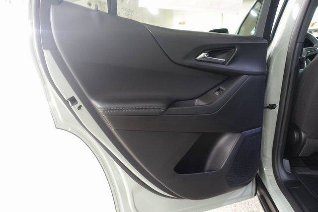 New 2026 Chevrolet Equinox LT w/ LPO, Floor Liner Package image 18