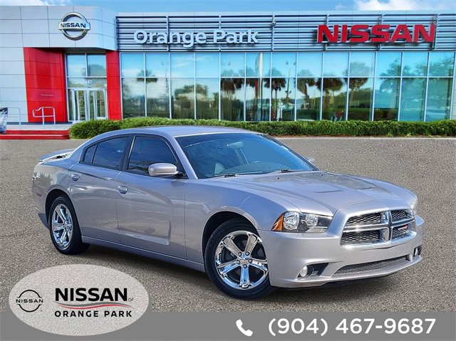 Used 2014 Dodge Charger SXT Plus image 1