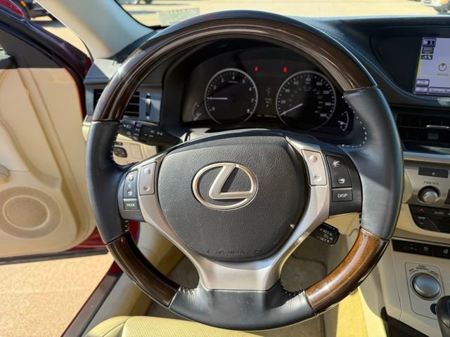 Used 2013 Lexus ES 350 w/ Luxury Pkg FWD image 13