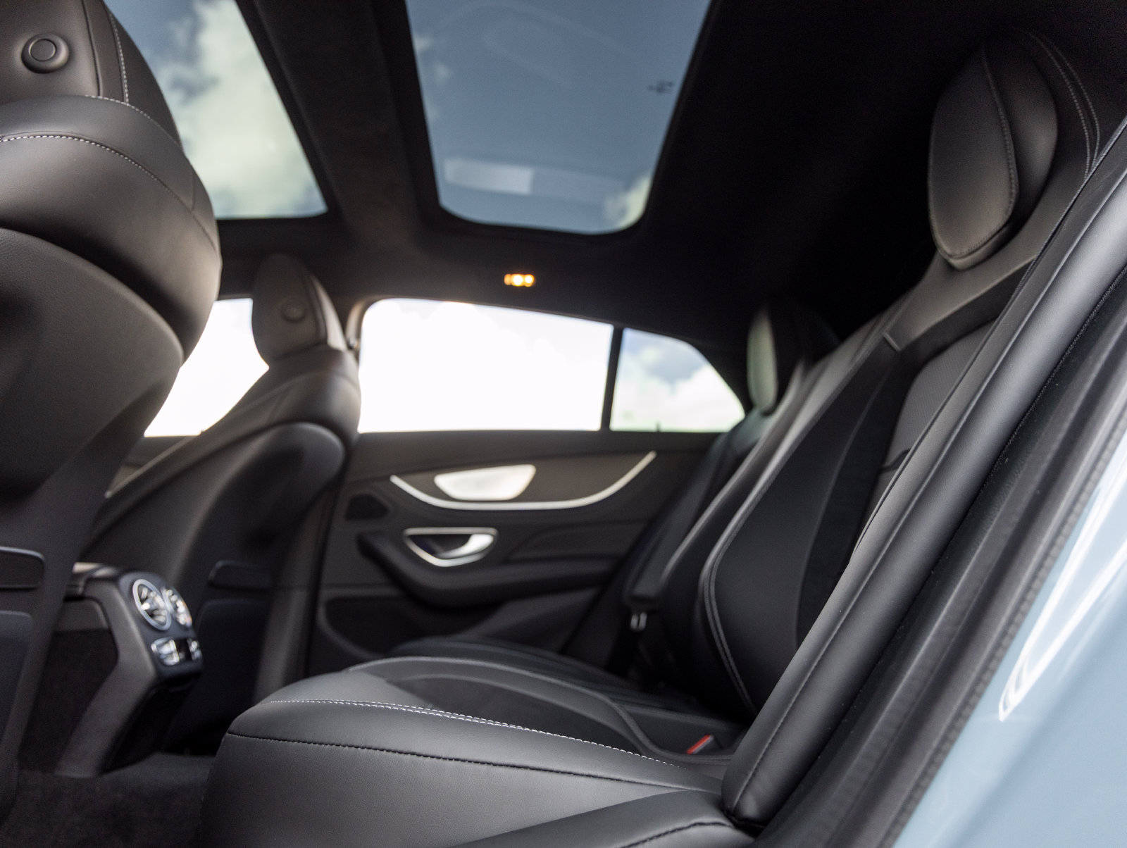 Used 2026 Mercedes-Benz AMG GT 63 image 40