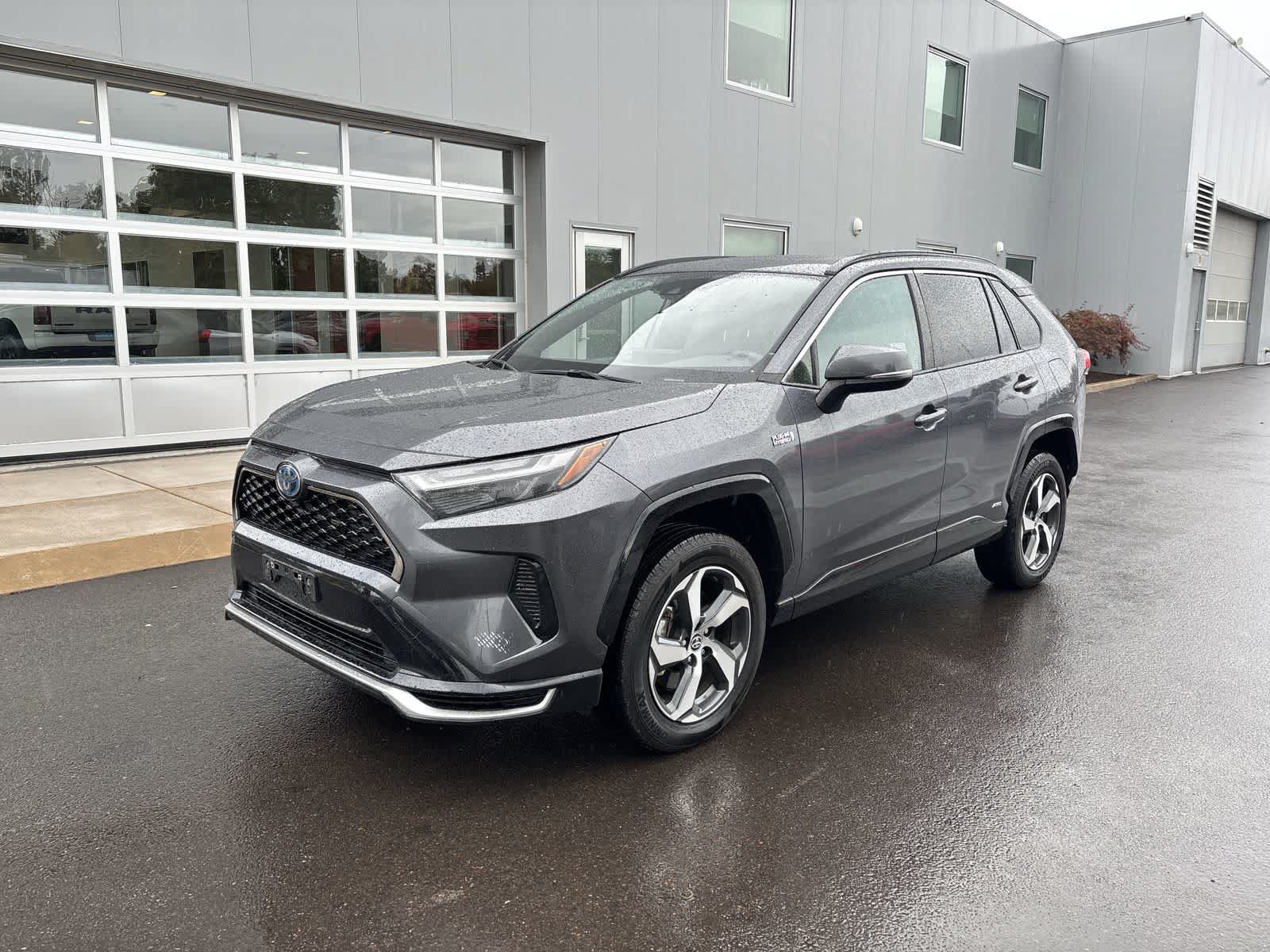 Used 2023 Toyota RAV4 SE w/ Weather & Moonroof Package AWD/4WD image 1