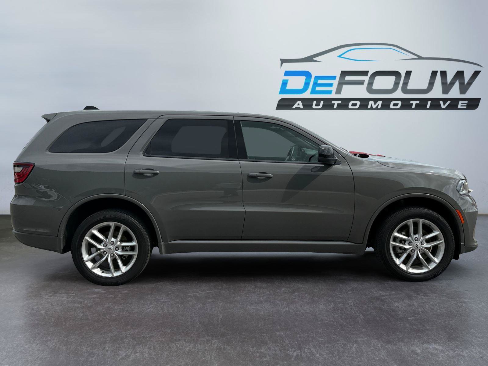Used 2025 Dodge Durango GT AWD/4WD image 2