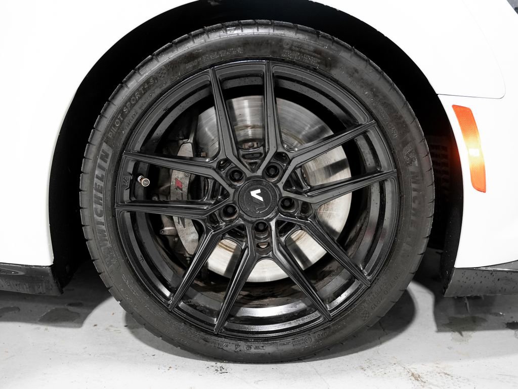 Used 2023 Chevrolet Camaro ZL1 image 31