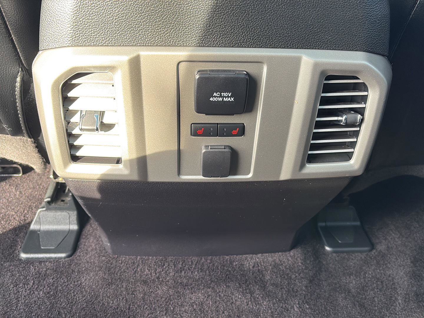 Used 2016 Ford F150 Lariat w/ Equipment Group 502A Luxury image 29