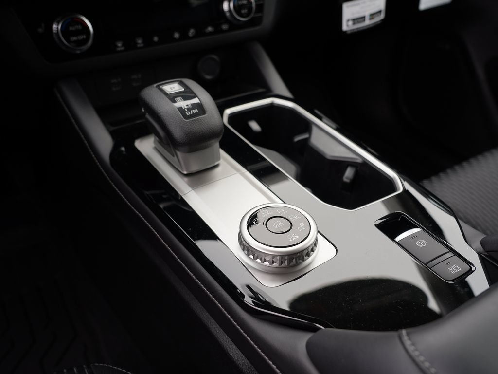 New 2026 Mitsubishi Outlander ES AWD/4WD image 24
