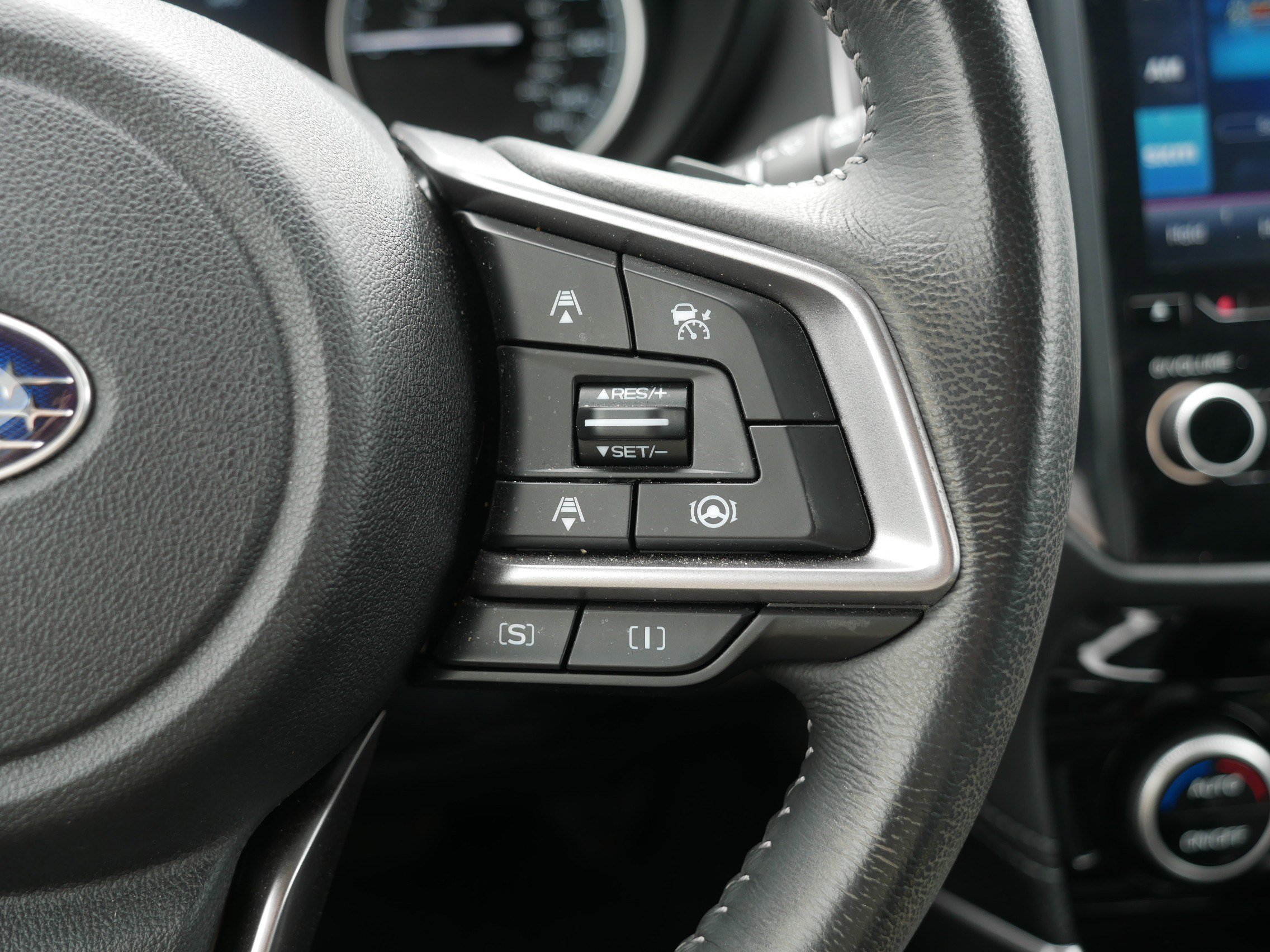 Used 2021 Subaru Forester Limited w/ Popular Package #3 image 30