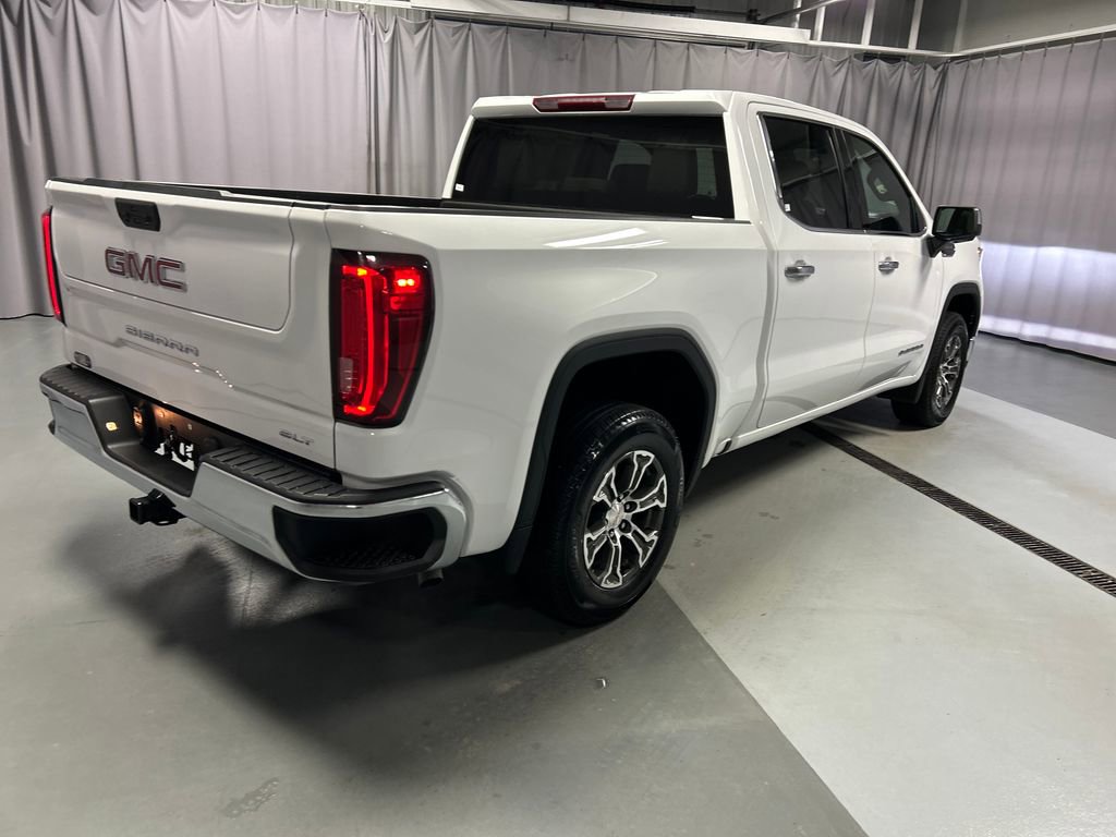 Used 2025 GMC Sierra 1500 SLT image 7