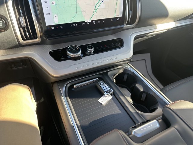 New 2025 Ford Expedition Max Active image 37