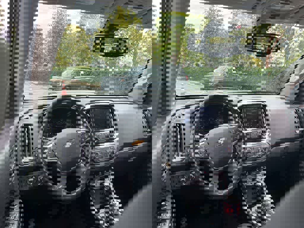 Used 2022 Chevrolet Colorado ZR2 w/ Colorado ZR2 Bison Edition AWD/4WD image 7