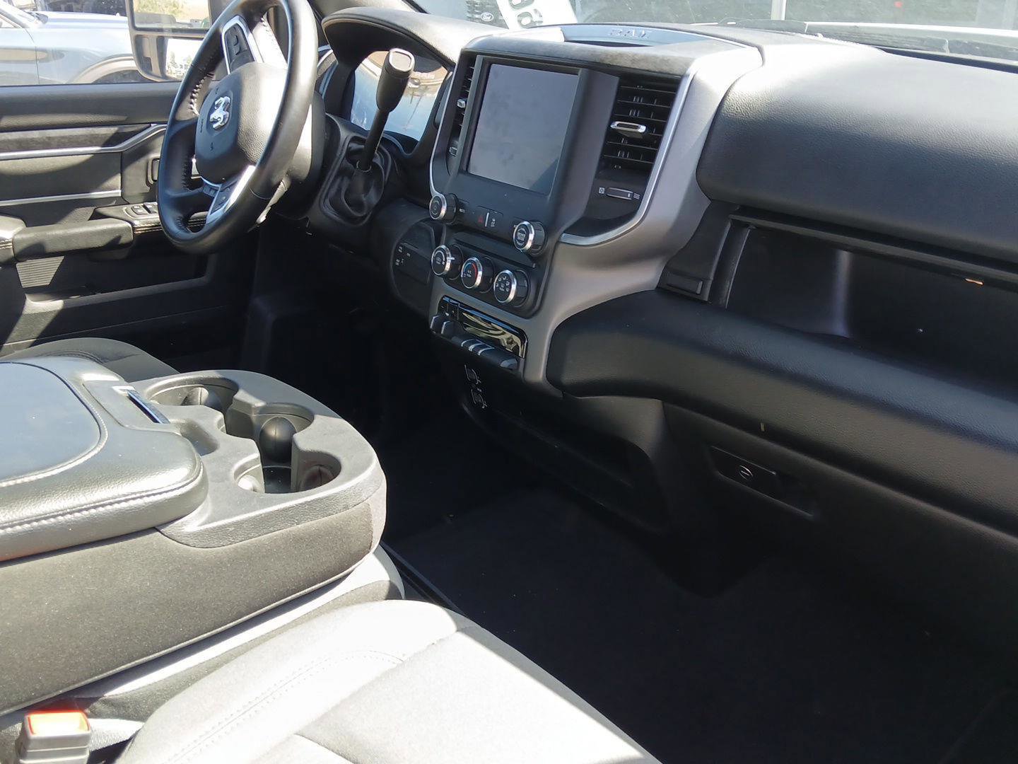 Used 2024 RAM 3500 Big Horn image 12