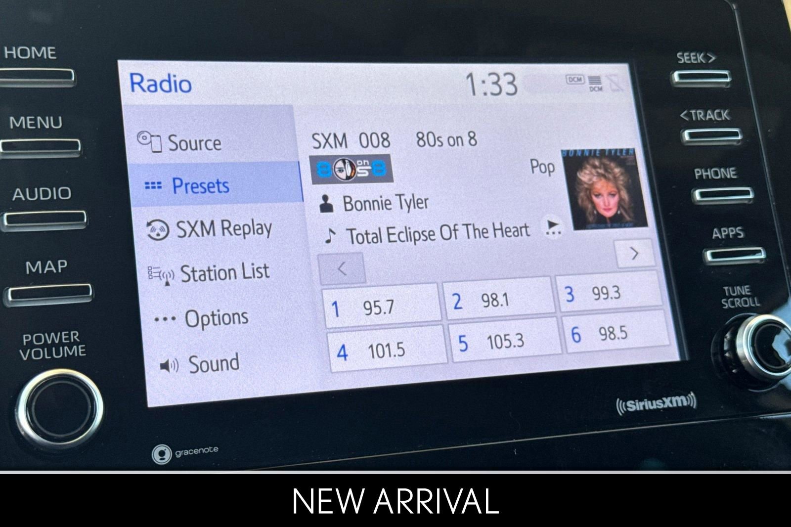 Used 2024 Toyota Camry SE w/ Convenience Package image 31