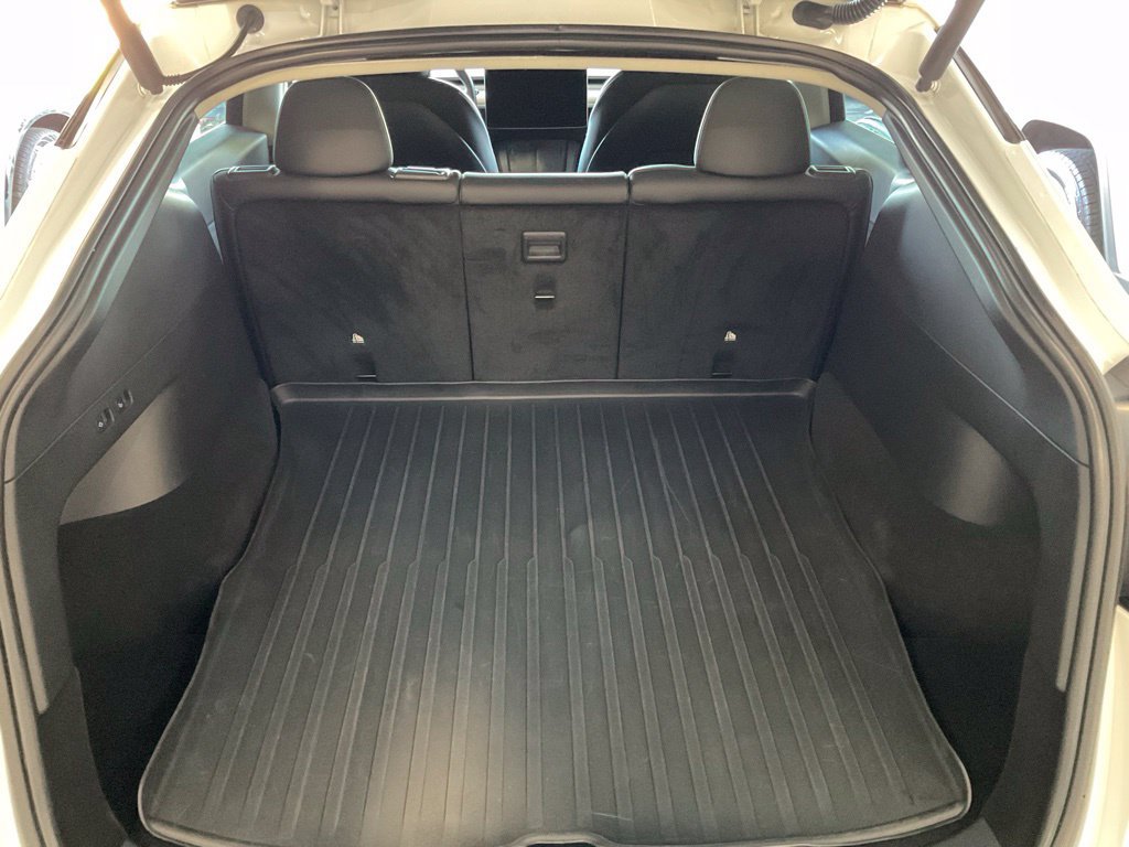 Used 2022 Tesla Model Y Long Range AWD/4WD image 19