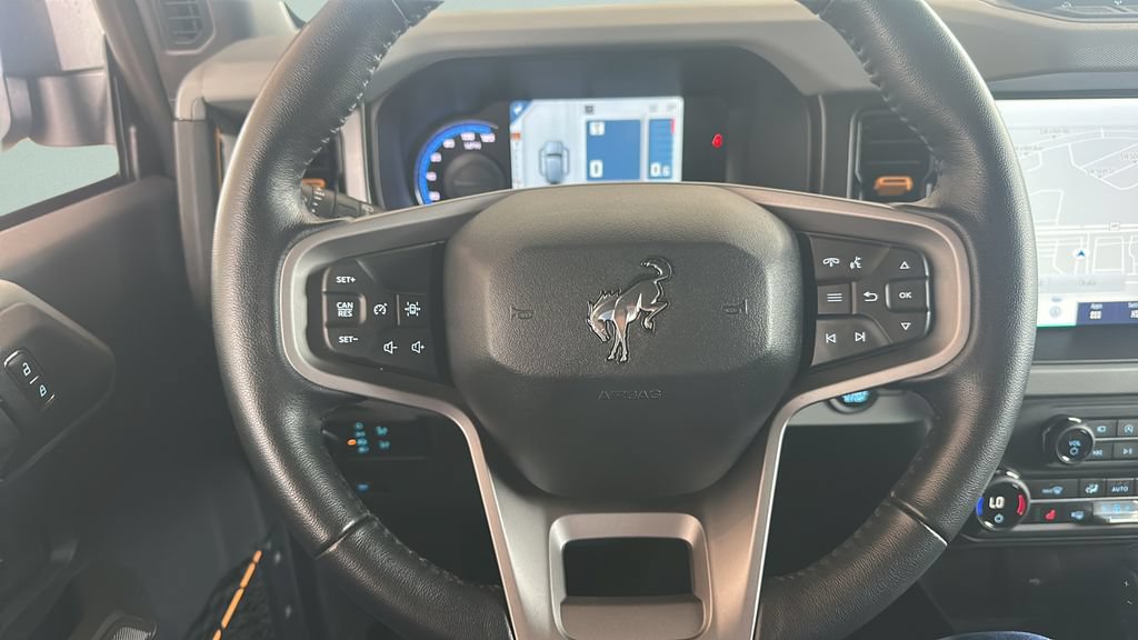 Used 2023 Ford Bronco Badlands AWD/4WD image 14