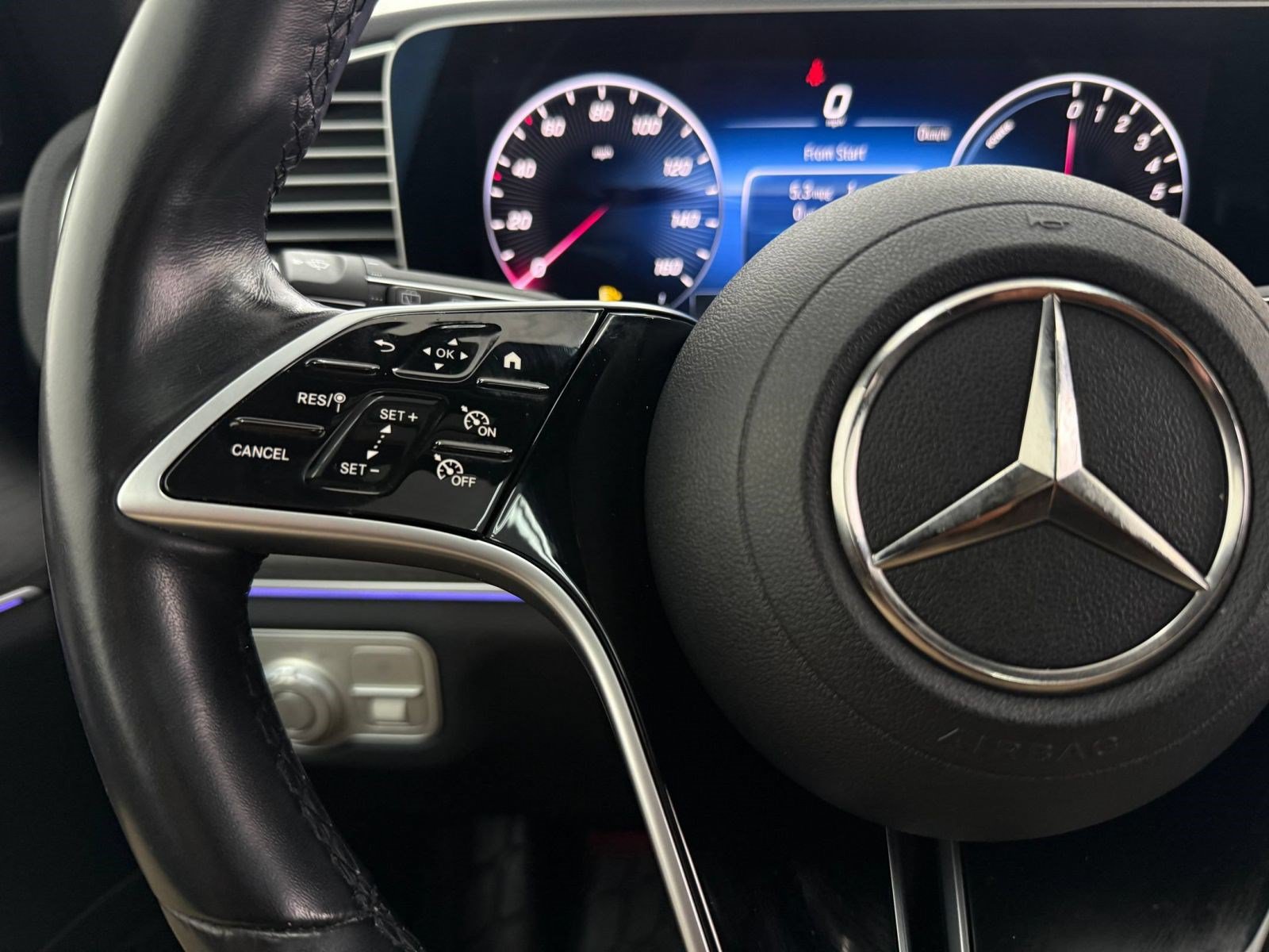 Certified 2025 Mercedes-Benz GLE 450e 4MATIC image 13