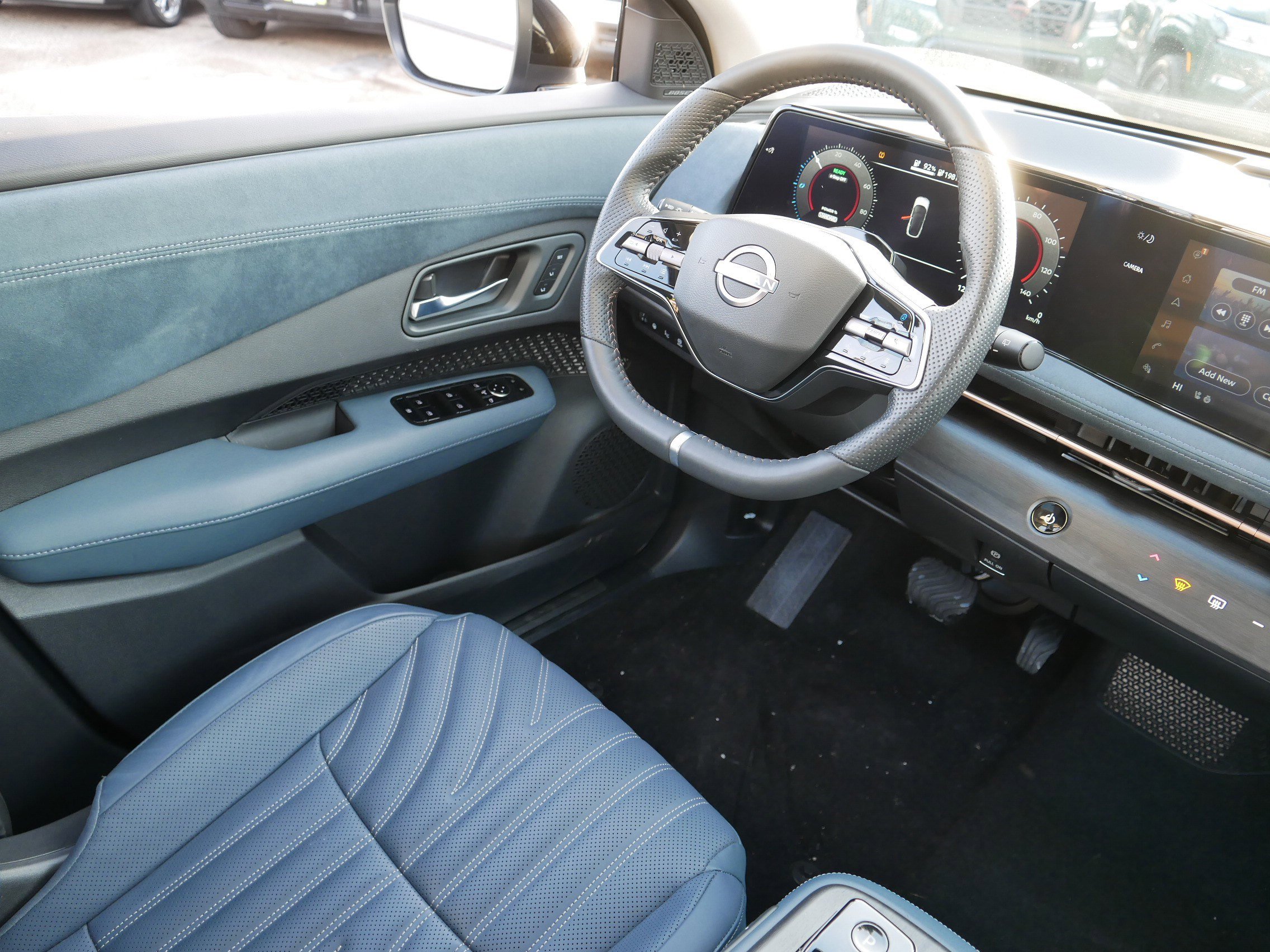 Certified 2024 Nissan Ariya AWD image 9