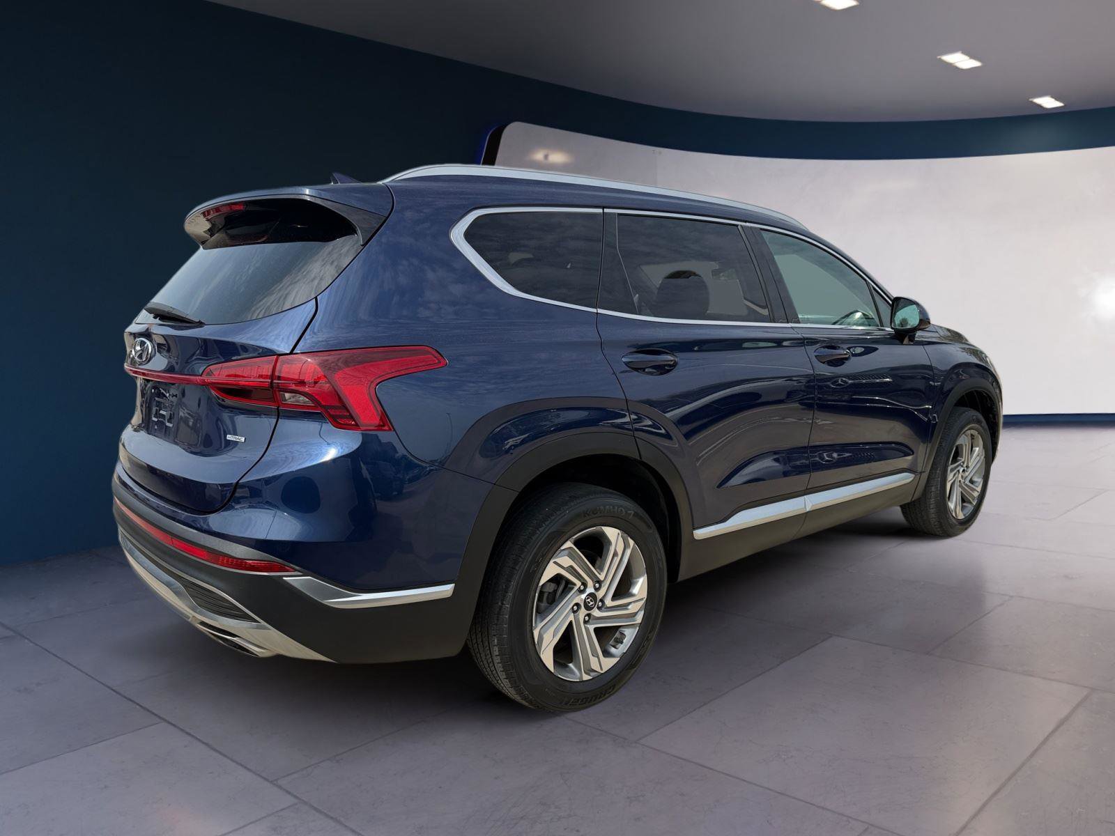 Used 2022 Hyundai Santa Fe SEL image 5