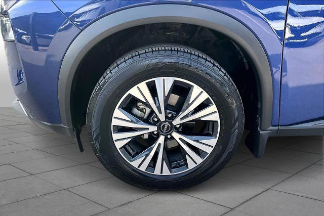 Certified 2023 Nissan Rogue SV w/ SV Premium B Package image 11