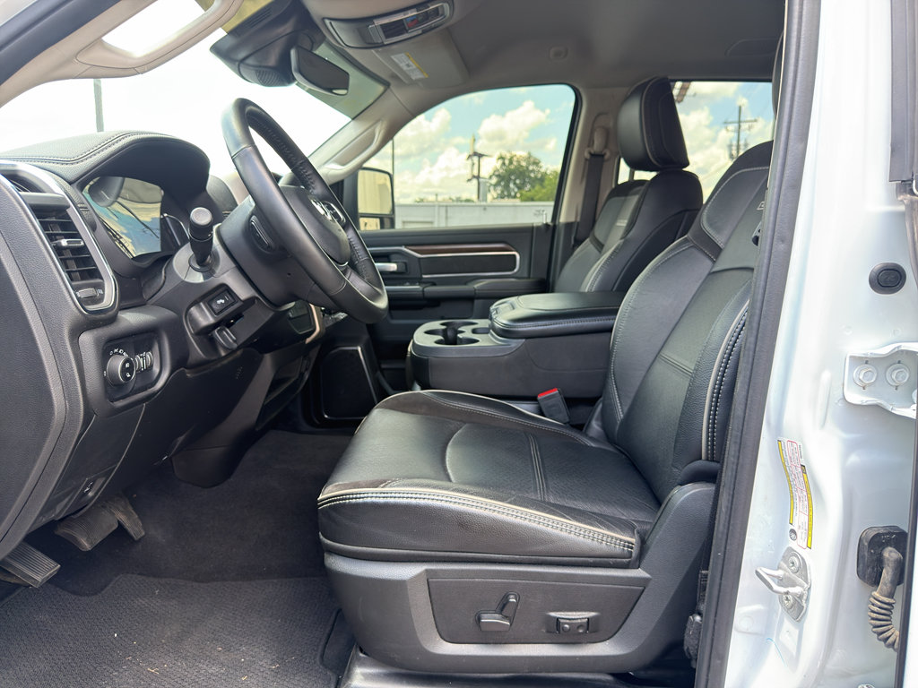 Used 2024 RAM 2500 Laramie w/ Safety Group AWD/4WD image 21