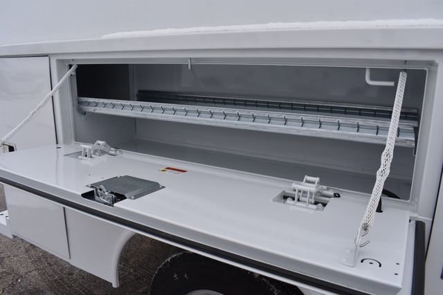 New 2025 Chevrolet Express 3500 w/ Power Convenience Package image 16