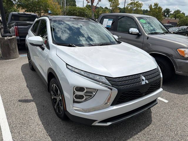 Used 2022 Mitsubishi Eclipse Cross SEL AWD/4WD image 14