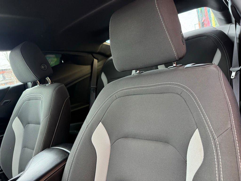 Used 2017 Chevrolet Camaro LS w/ Technology Package image 8