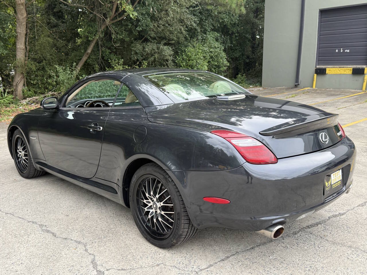 Used 2008 Lexus SC 430 Convertible RWD image 9