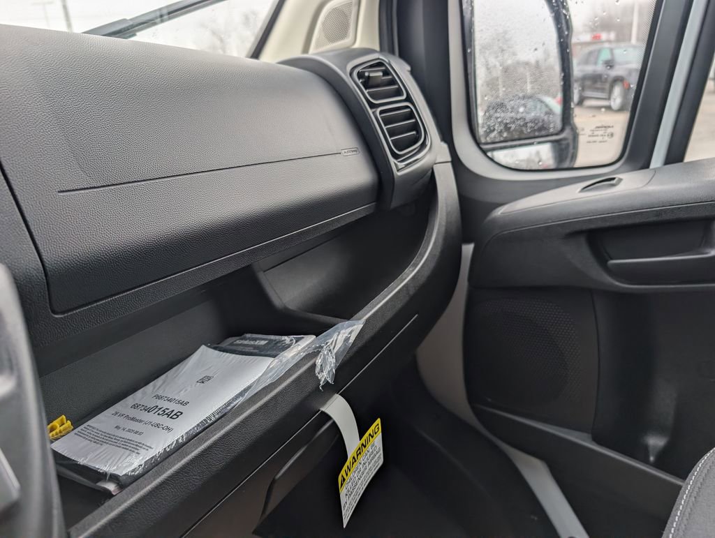 New 2026 RAM ProMaster 2500 w/ Convenience Group image 32