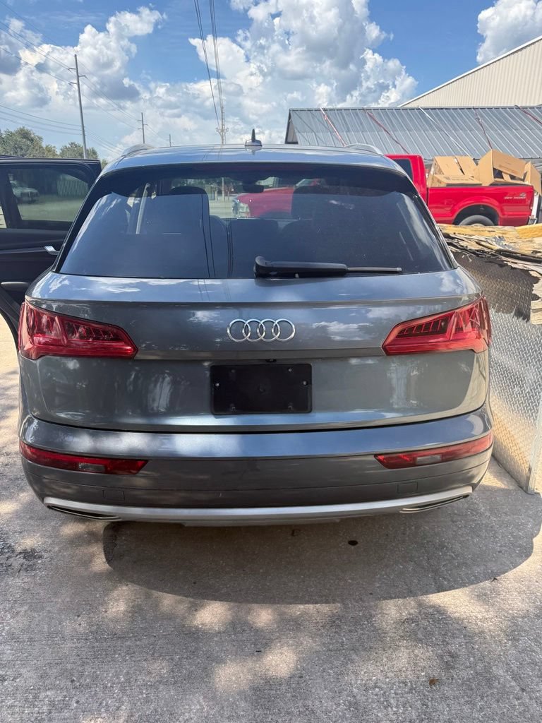 Used 2018 Audi Q5 2.0T Premium AWD/4WD image 3
