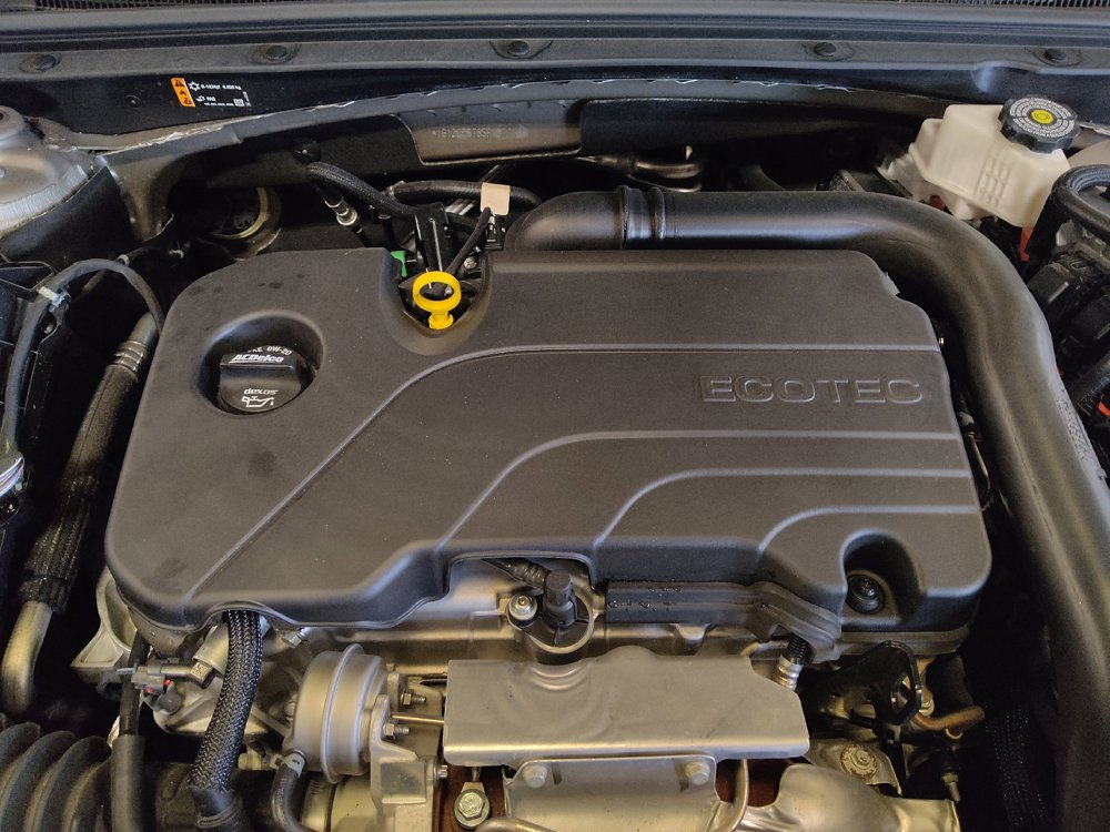 Used 2025 Chevrolet Malibu LT FWD image 30