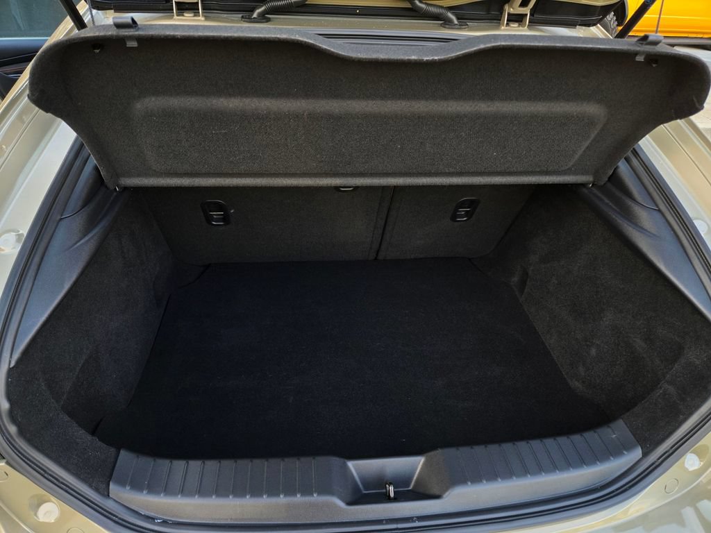 Certified 2025 MAZDA MAZDA3 Carbon AWD/4WD image 25